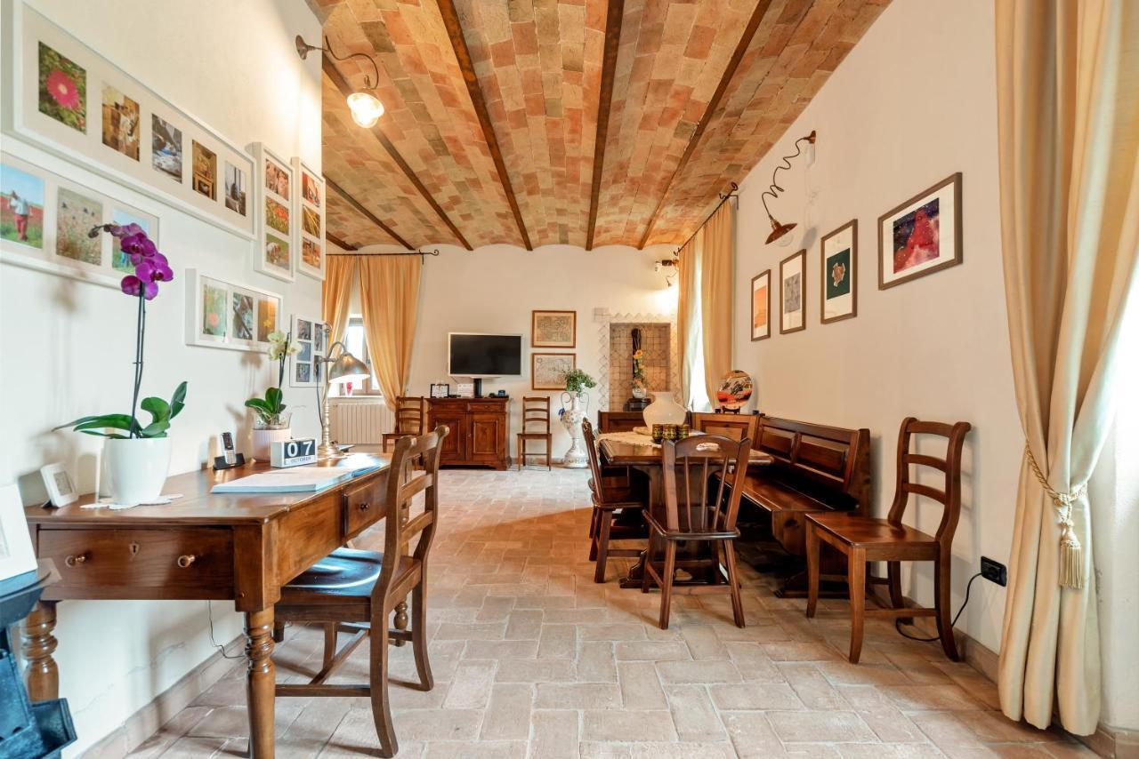 Casale Dei Gelsi Bed & Breakfast Castiglione In Teverina Bagian luar foto